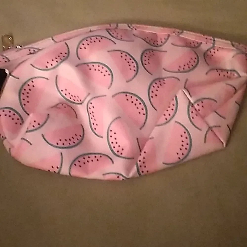 Basics Cosmetic Case  - Picture 2 of 5